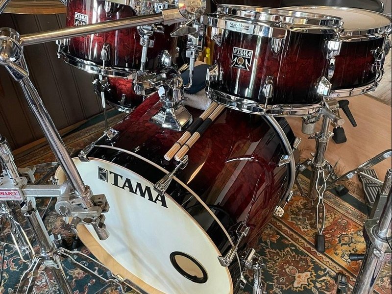 Dick Sol — Tama Molten Lava Burst Drum Kit